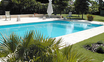 PISCINE SPORTIVE - CHATEAUROUX 36